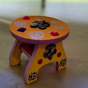 Seance Table   Creatively Designed Home Holiday Decor or for Haunted Dollhouse